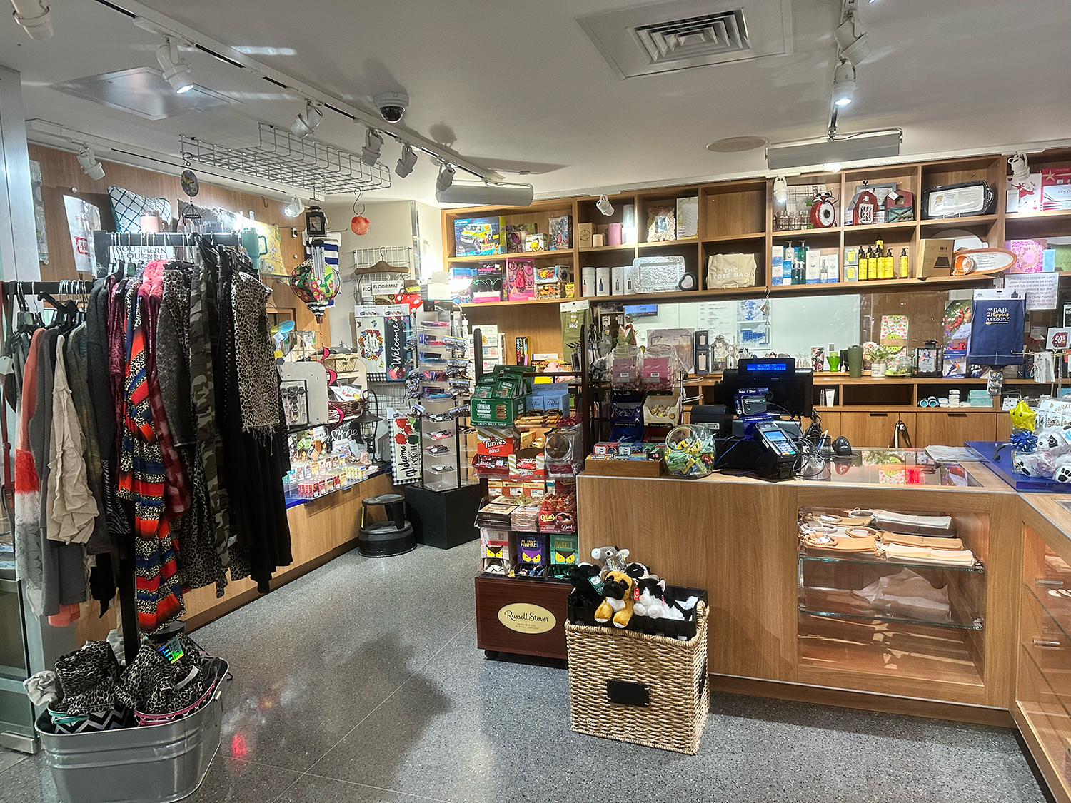 dmp Duke Medicine Pavilion Gift Shop